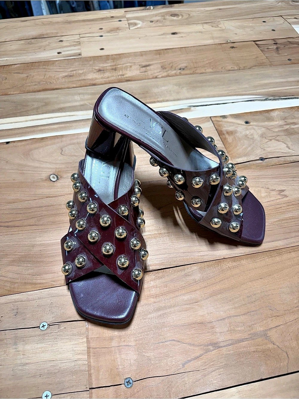 AGL Studded Patent Leather Mule Sandals Burgundy Gold EU 40